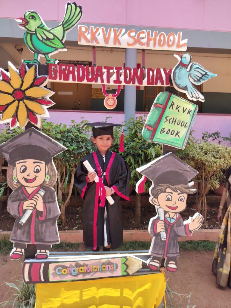Graduation 2025 UKG (15)