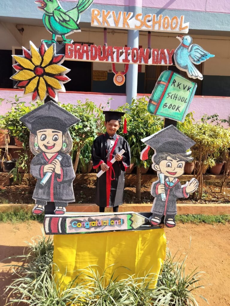 Graduation 2025 UKG (21)