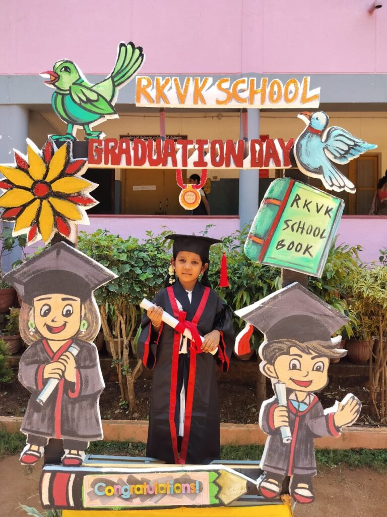 Graduation 2025 UKG (22)
