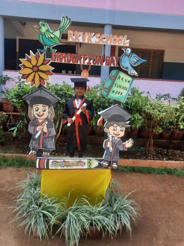 Graduation 2025 UKG (23)