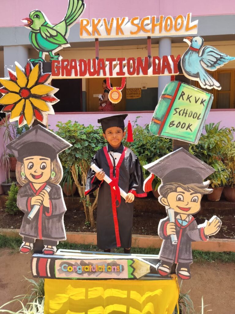 Graduation 2025 UKG (5)