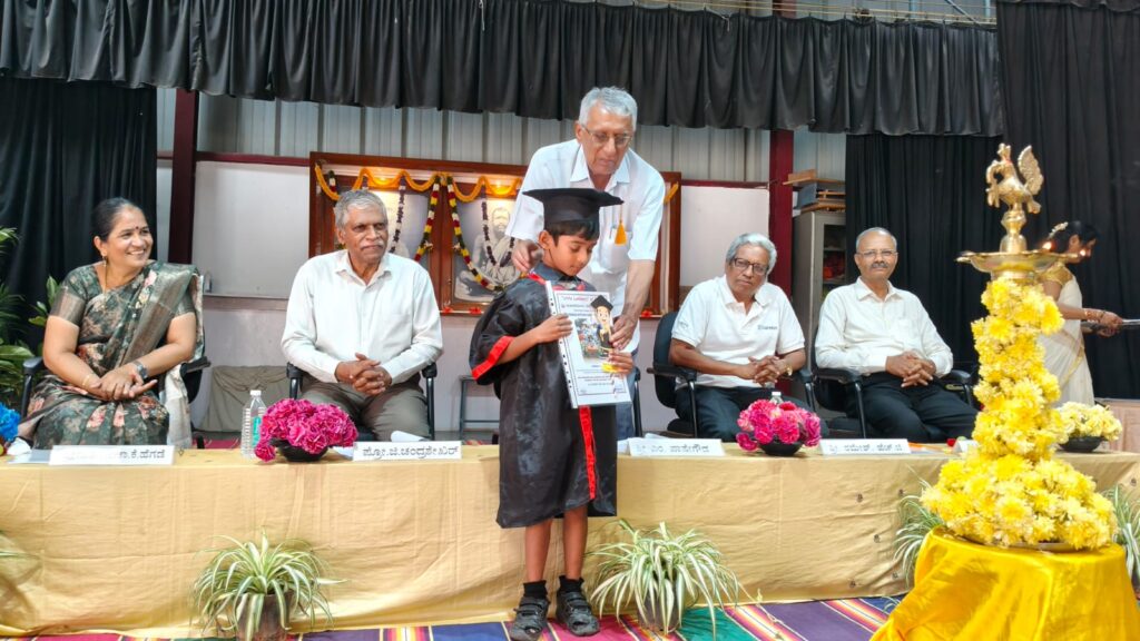 Graduation Day Pics 2025-26 (43)