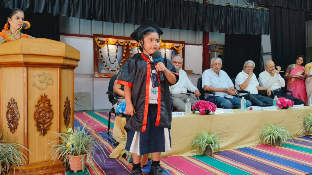 Graduation Day Pics 2025-26 (52)