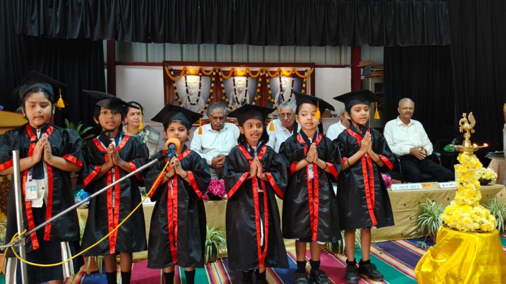 Graduation Day Pics 2025-26 (65)