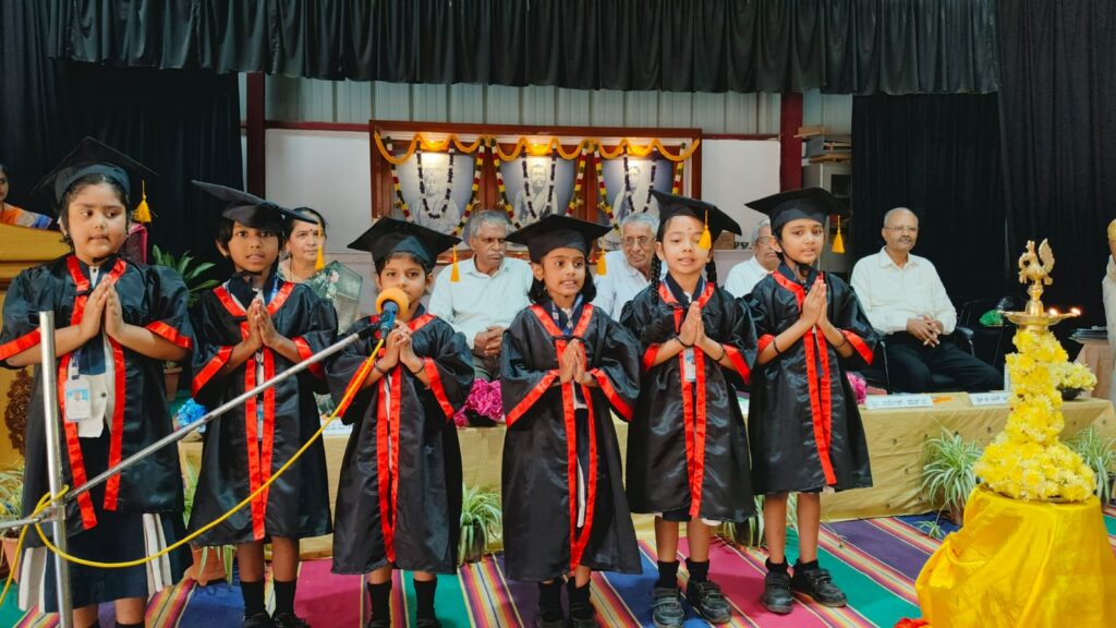 Graduation Day Pics 2025-26 (67)